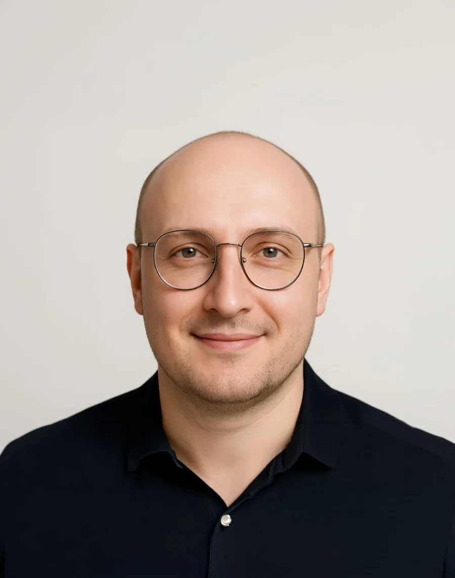 Александр Алашеев — маркетолог и разработчик сайтов